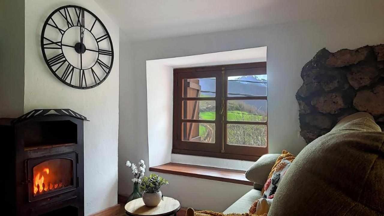 Apartamentos Rurales La Laguna Somiedo Valle de Lago Zewnętrze zdjęcie