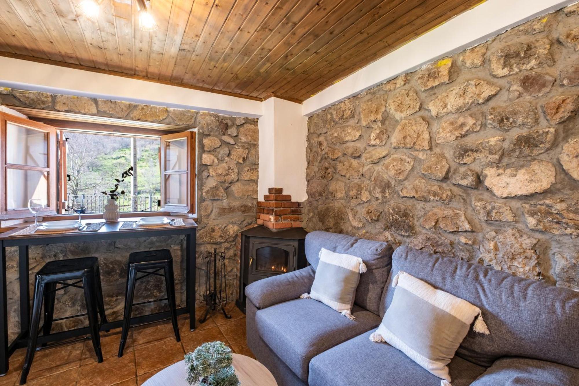 Apartamentos Rurales La Laguna Somiedo Valle de Lago Zewnętrze zdjęcie